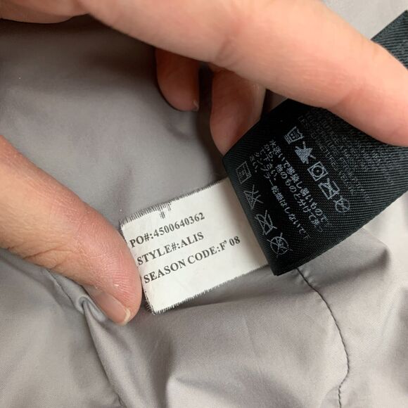 The North Face Alis Puffer Jacket Womens Medium Ivory 550 Down Insulated Quilted - Picture 13 of 16